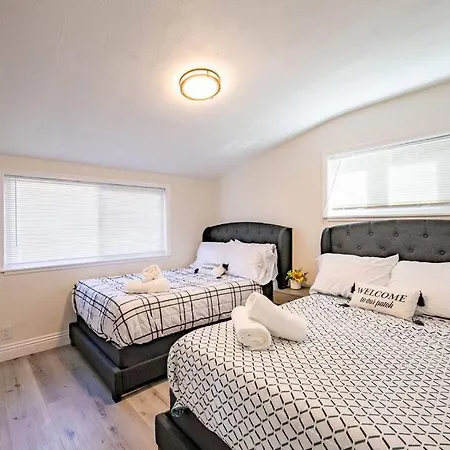 Quiet & Peaceful Home Close To La/Beaches/Disney